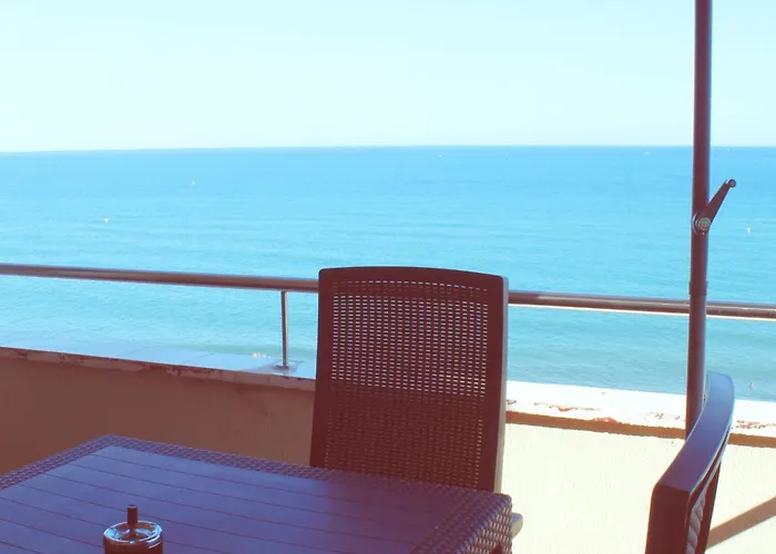 Esplendido A Pie De Playa En Apartamento